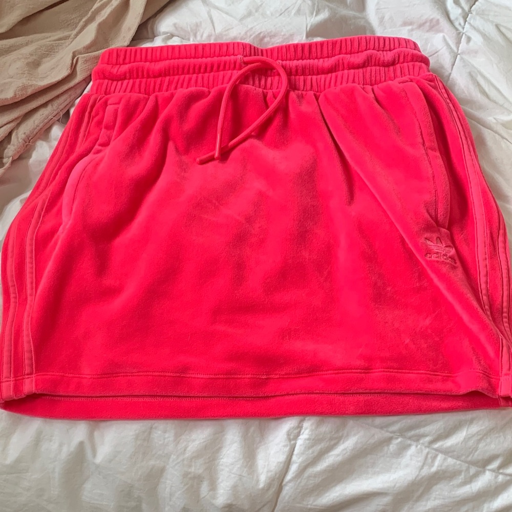 Adidas Jeremy-Scott
Neon Pink Skirt